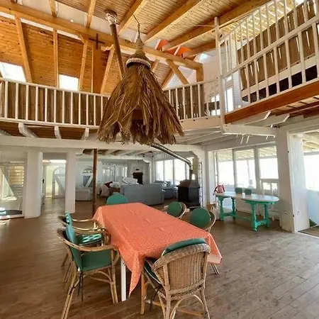 La Bella Hippie 1ª Linea Mediterraneo 25pax لا مانغا ذيل مار مينور