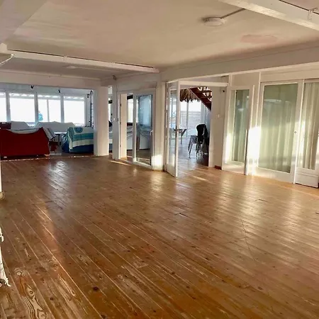 La Bella Hippie 1ª Linea Mediterraneo 25pax * لا مانغا ذيل مار مينور