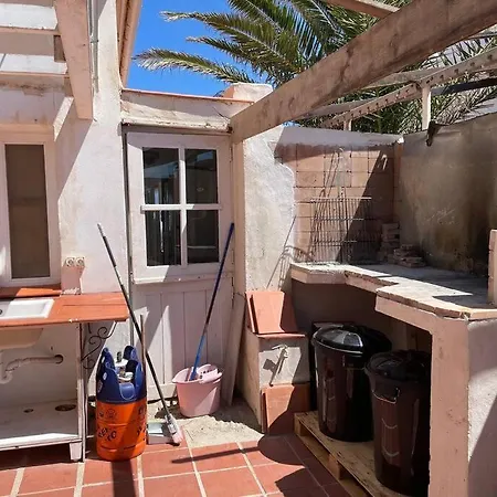 La Bella Hippie 1ª Linea Mediterraneo 25pax *