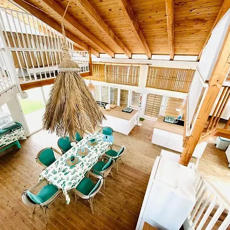 La Bella Hippie 1ª Linea Mediterraneo 25pax بيت للعطل *