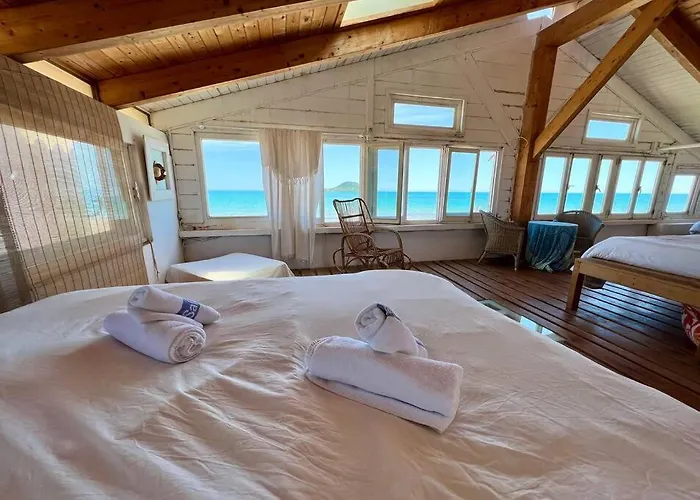 La Bella Hippie 1ª Linea Mediterraneo 25pax Holiday home *