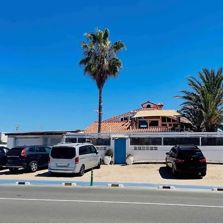 La Bella Hippie 1ª Linea Mediterraneo 25pax Ferienhaus