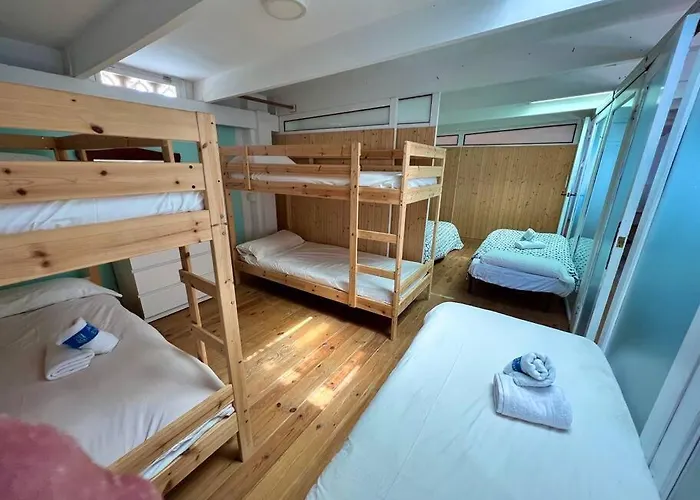 La Bella Hippie 1ª Linea Mediterraneo 25pax La Manga