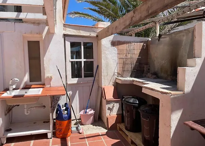 La Bella Hippie 1ª Linea Mediterraneo 25pax *